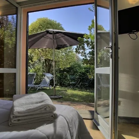 Ferienhaus Casa Glicini Mit Gemeinschaftspool Ostra