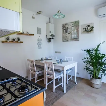 Ferienhaus Casa Glicini Mit Gemeinschaftspool דירה
